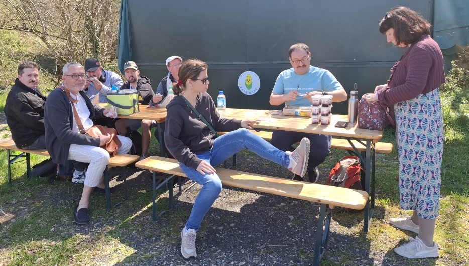 GEM L TLCA :   Arrivée au Doux Refuge à St EXUPERY LES ROCHES 