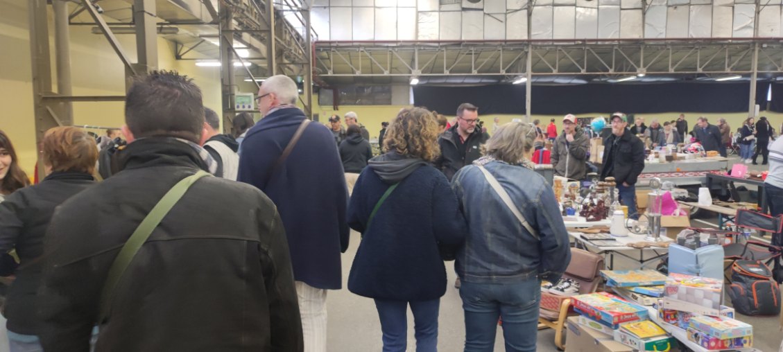 4ème Jour du séjour du GEM L TLCA : brocante bortoise